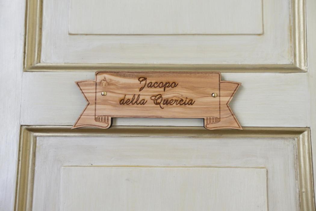 Residenza D'Epoca Montanini Bed & Breakfast Siena Exterior foto